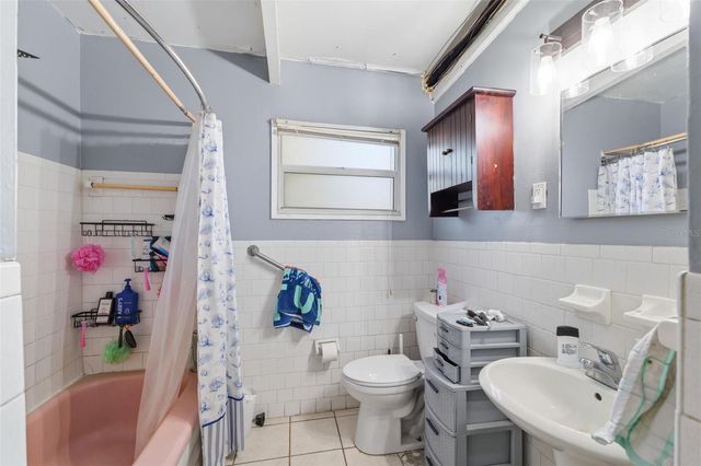 4103 W PEARL AVENUE, Tampa, FL 33611