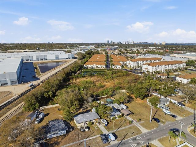 4103 W PEARL AVENUE, Tampa, FL 33611