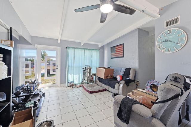 4103 W PEARL AVENUE, Tampa, FL 33611