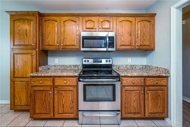 6008 David Drive, Siloam Springs, AR 72761