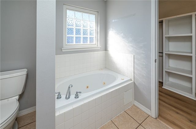 6008 David Drive, Siloam Springs, AR 72761