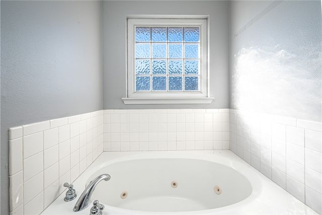 6008 David Drive, Siloam Springs, AR 72761