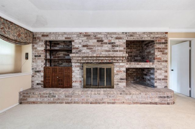 802 Voyager Drive, Houston, TX 77062