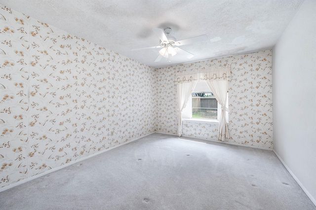 802 Voyager Drive, Houston, TX 77062