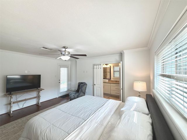 5454 Imogene Street, Houston, TX 77096