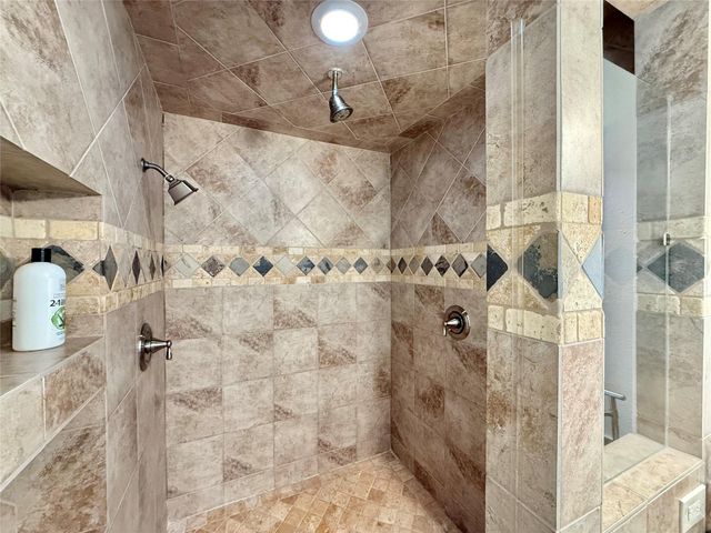 5454 Imogene Street, Houston, TX 77096