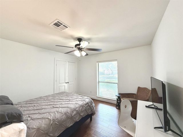 5454 Imogene Street, Houston, TX 77096