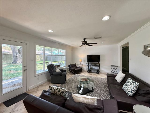 5454 Imogene Street, Houston, TX 77096