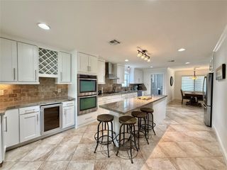 5454 Imogene Street, Houston, TX 77096