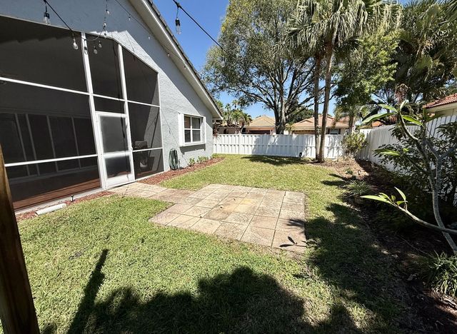 6343 Grand Cypress Circle, Lake Worth, FL 33463