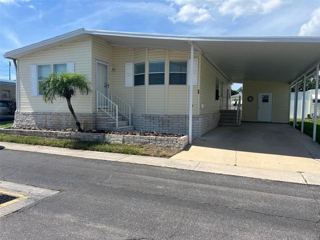 12 THATCH PALM STREET W, Largo, FL 33770