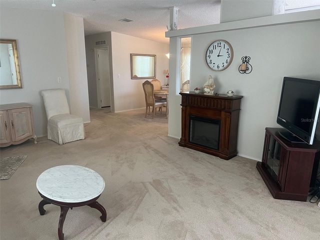 12 THATCH PALM STREET W, Largo, FL 33770