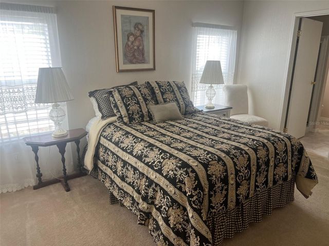12 THATCH PALM STREET W, Largo, FL 33770