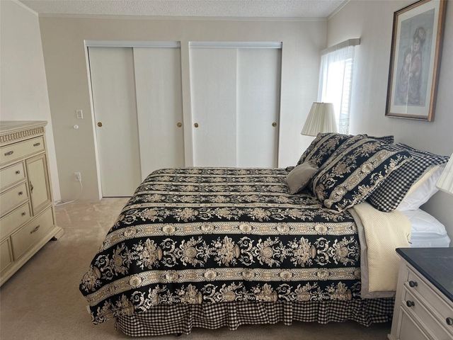 12 THATCH PALM STREET W, Largo, FL 33770
