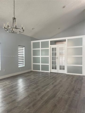 11123 SW 156th Ct, Miami, FL 33196