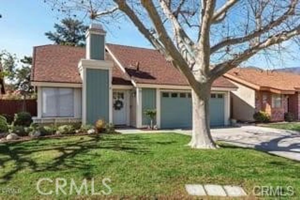 113 Surrey, Fillmore, CA 93015 — exterior
