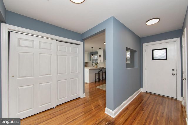 1108 LAUREL RD, Beverly, NJ 08010