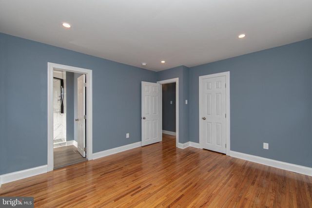 1108 LAUREL RD, Beverly, NJ 08010