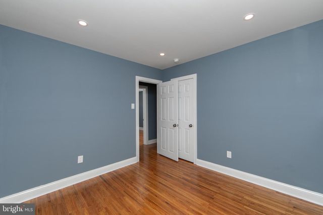 1108 LAUREL RD, Beverly, NJ 08010