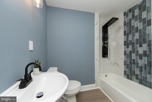 1108 LAUREL RD, Beverly, NJ 08010