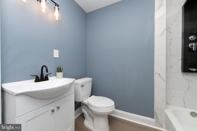 1108 LAUREL RD, Beverly, NJ 08010