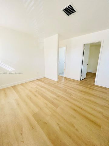 10601 SW 184th St 10603, Cutler Bay, FL 33157