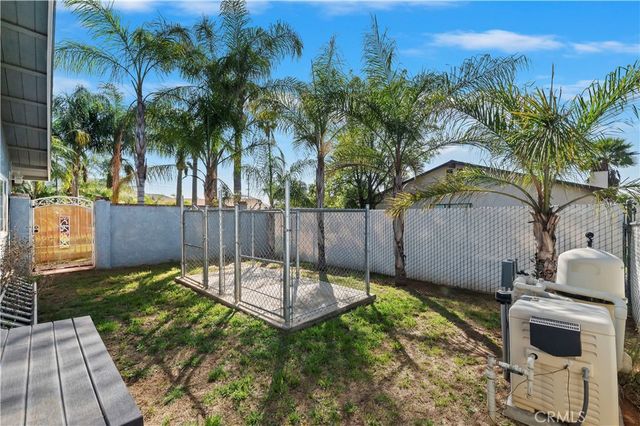 8310 Santiago, Jurupa Valley, CA 92509