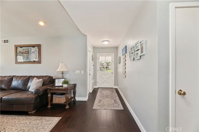 8310 Santiago, Jurupa Valley, CA 92509