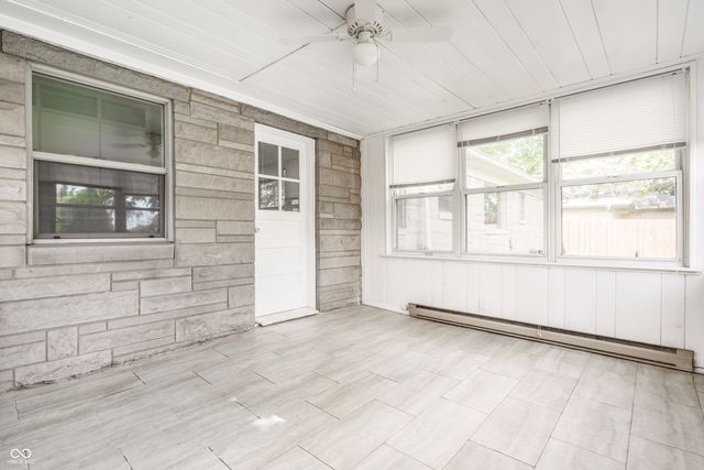 2880 Kessler Boulevard East Drive, Indianapolis, IN 46220