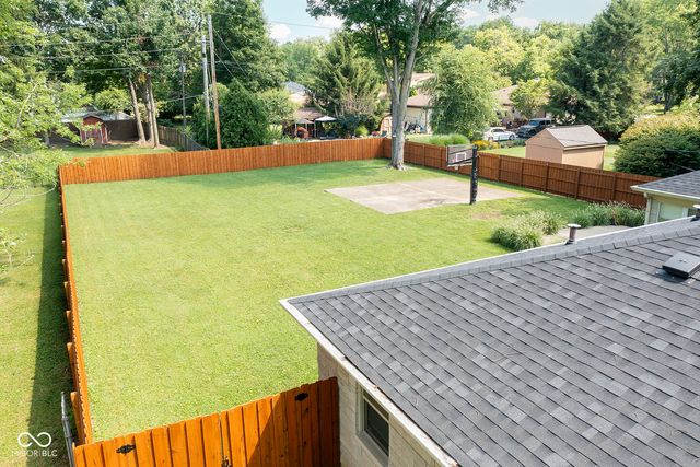 2880 Kessler Boulevard East Drive, Indianapolis, IN 46220
