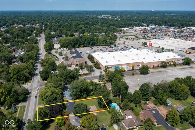 2880 Kessler Boulevard East Drive, Indianapolis, IN 46220