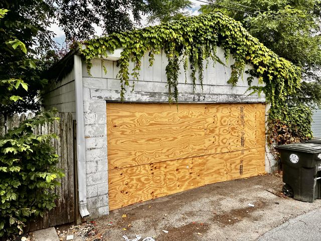 602 E 150th Street, East Chicago, IN 46312
