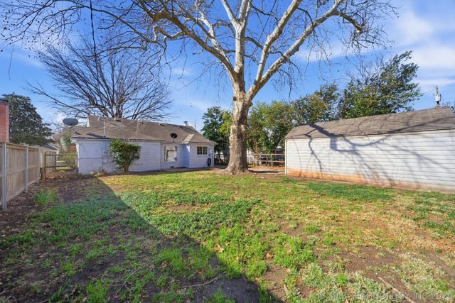 2511 E 17th Street, Tulsa, OK 74104