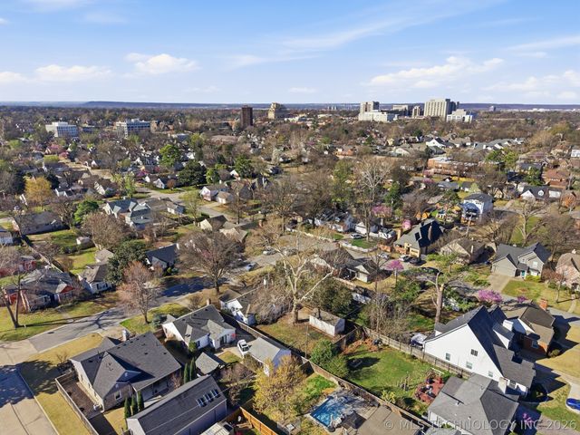 2511 E 17th Street, Tulsa, OK 74104