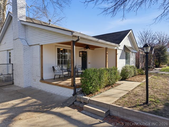 2511 E 17th Street, Tulsa, OK 74104