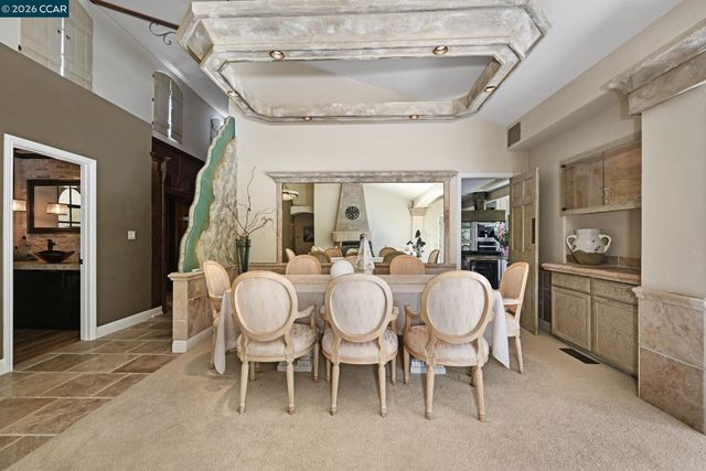 490 St Marys Rd, Lafayette, CA 94549