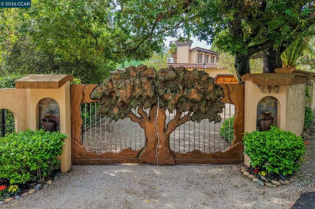 490 St Marys Rd, Lafayette, CA 94549