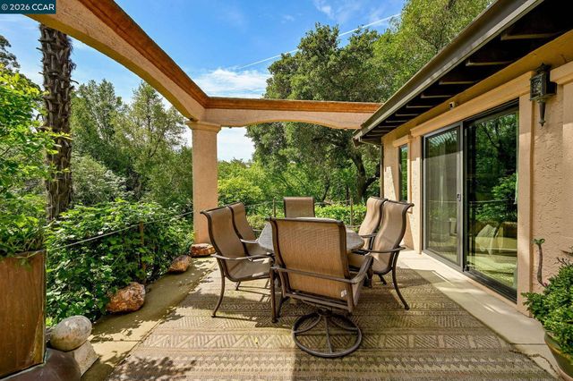 490 St Marys Rd, Lafayette, CA 94549