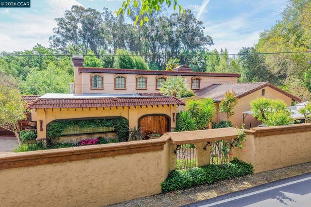 490 St Marys Rd, Lafayette, CA 94549