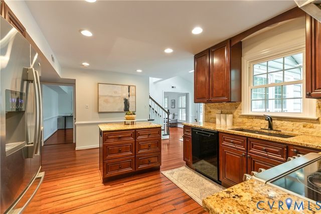 4600 Foxwood Rd, Chester, VA 23831