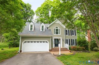 4600 Foxwood Rd, Chester, VA 23831