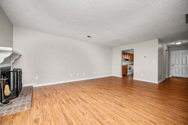 1205, 1207, 1209 Reva Ridge Way, Lexington, KY 40517