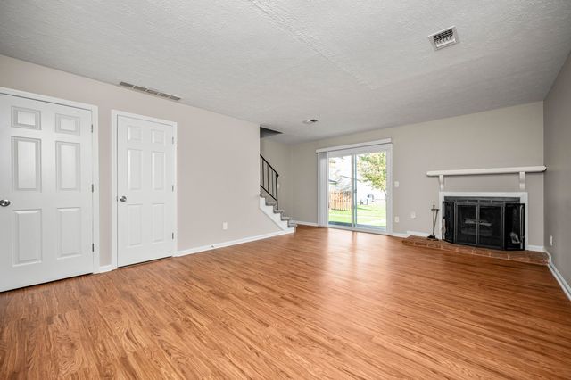 1205, 1207, 1209 Reva Ridge Way, Lexington, KY 40517