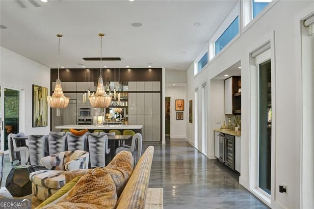 103 Melanie Lane, Woodstock, GA 30188