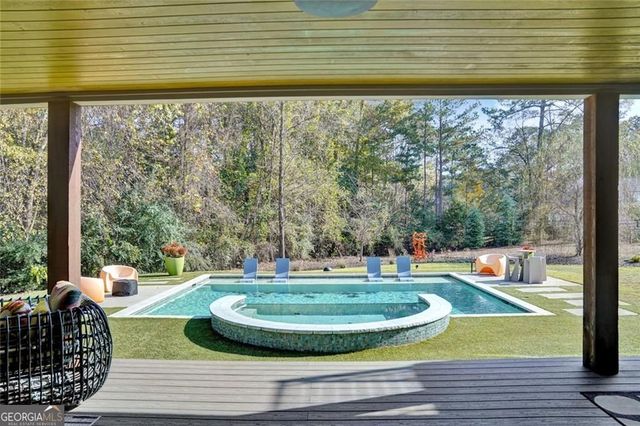 103 Melanie Lane, Woodstock, GA 30188