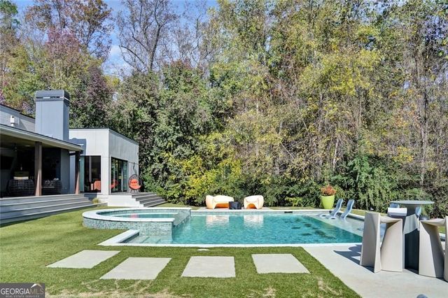 103 Melanie Lane, Woodstock, GA 30188