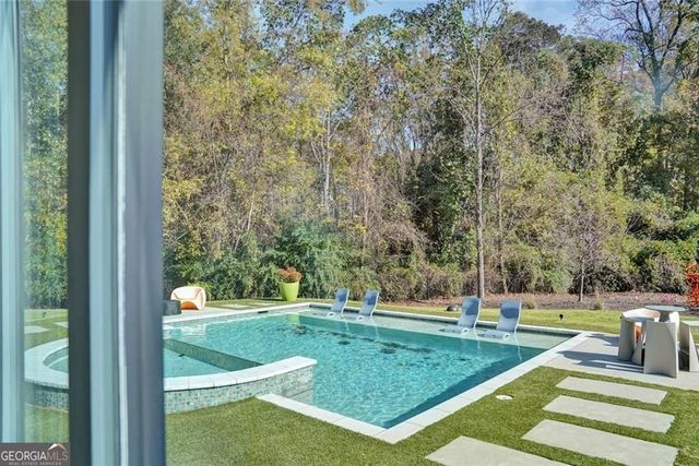 103 Melanie Lane, Woodstock, GA 30188