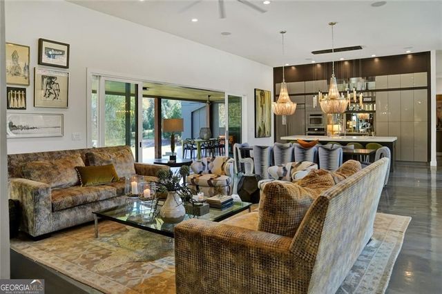 103 Melanie Lane, Woodstock, GA 30188