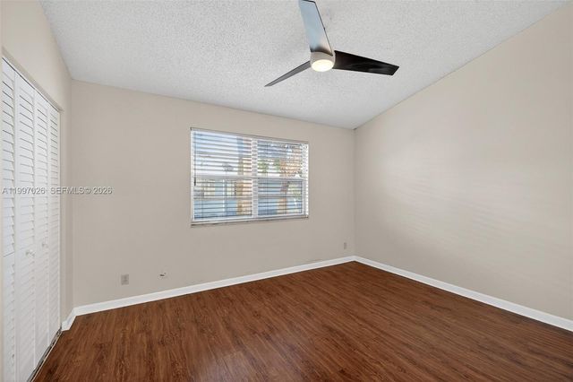 85 SW 3rd St, Pompano Beach, FL 33060