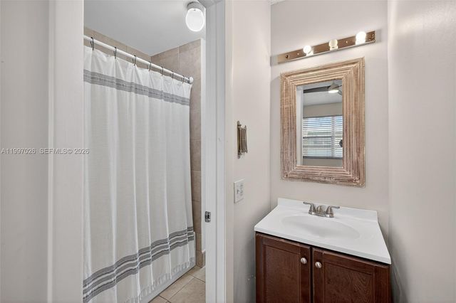 85 SW 3rd St, Pompano Beach, FL 33060